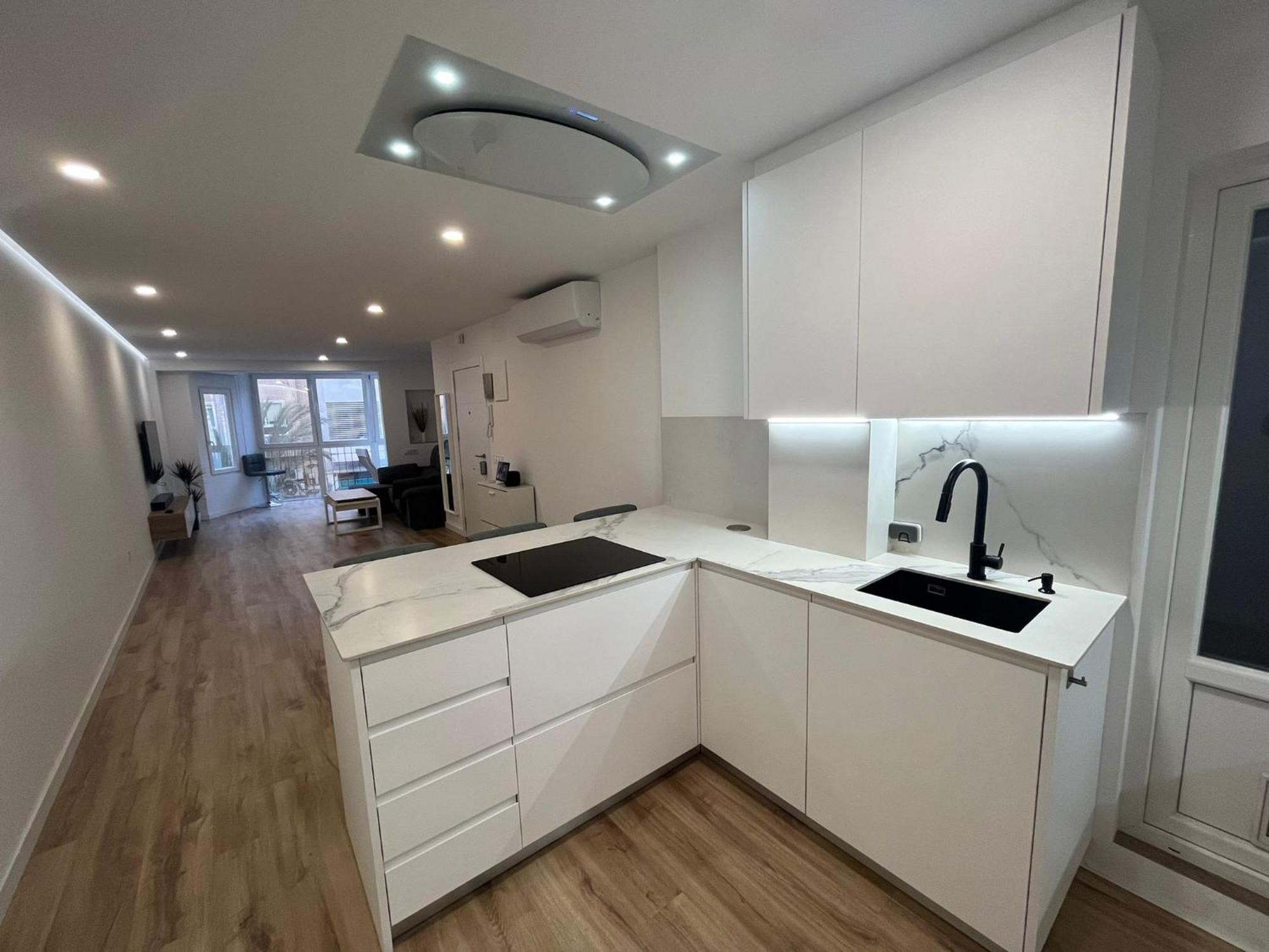 Alexa Suite Alicante Exteriör bild