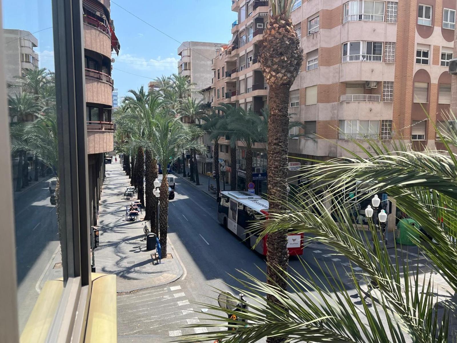 Alexa Suite Alicante Exteriör bild